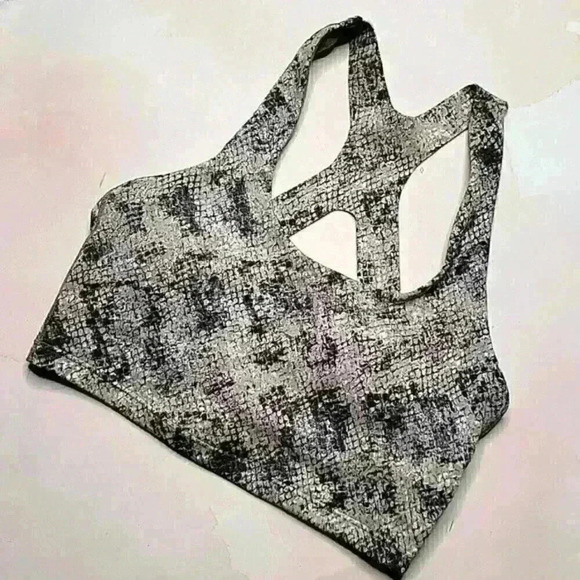 Gap Fit Eclipse Sports Bra - Picture 3 of 5